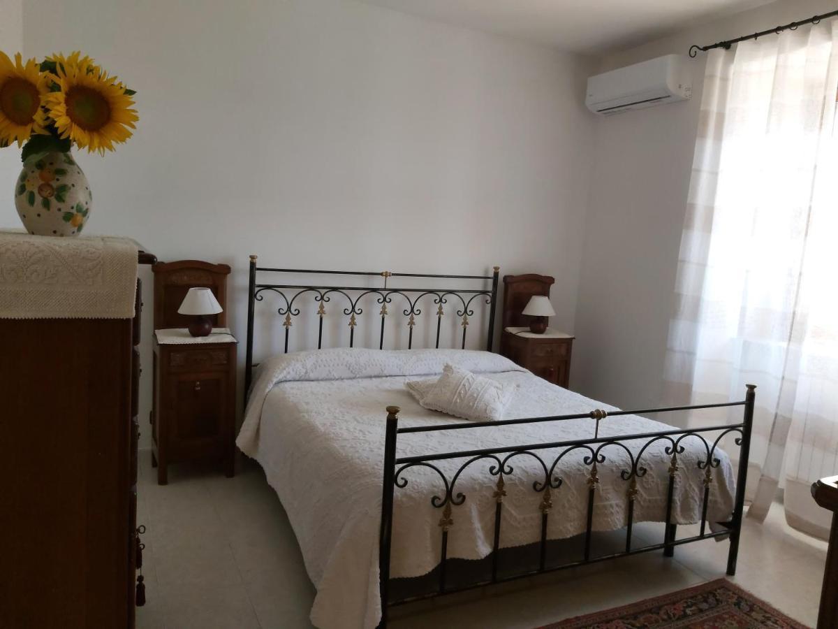Cascina Il Volo Bed and Breakfast Moncalvo Eksteriør billede